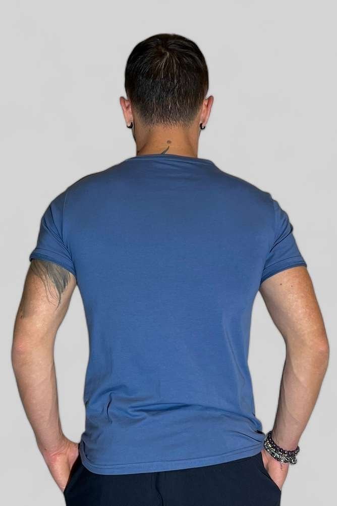 T-SHIRT BASIC IN COTONE BLU - immagine 2